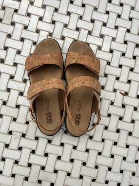 SAS Nudu Adjustable Comfort Sandal Size 9 Made in USA